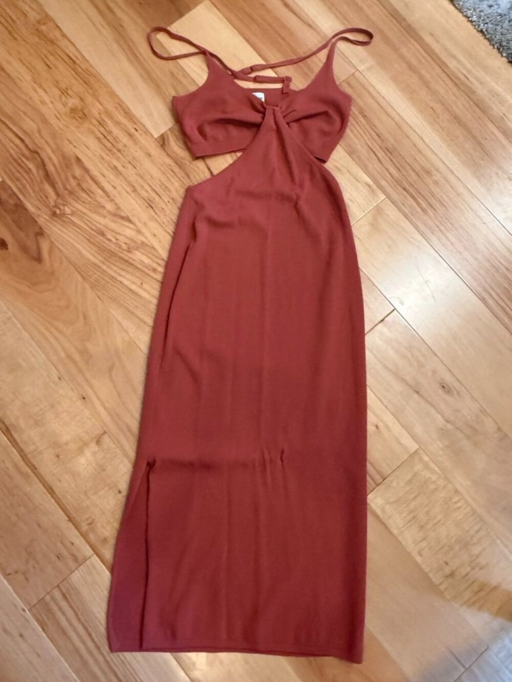 The Drop Rust Cutout Midi Dress | Size Small - Picture 2 of 7